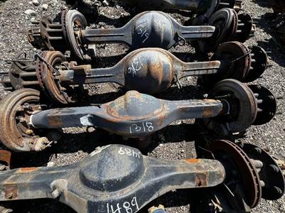 Spicer S130 Rear Axle Assembly for a GMC C5500