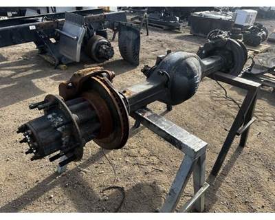 Spicer S130 Rear Axle Assembly for a GMC C5500