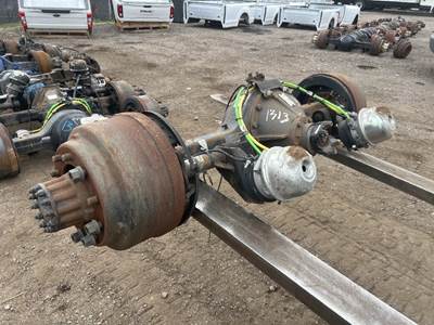 Spicer T6 Rear Axle Assembly for a Chevrolet T6