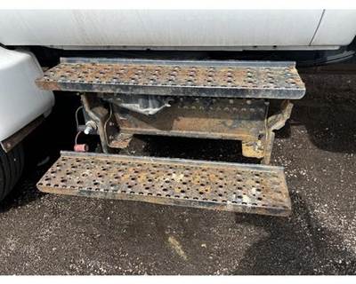 Ford F-750 Battery Box for a Ford F750