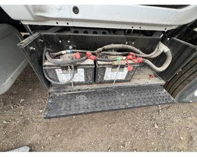 Ford F-750 Battery Box for a Ford F750