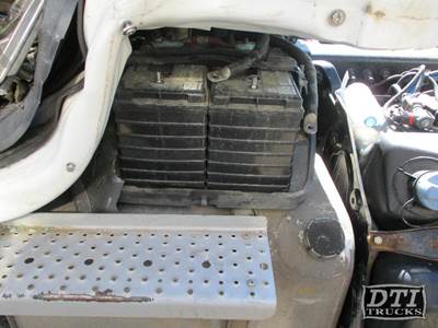 Freightliner M2 112 Battery Box
