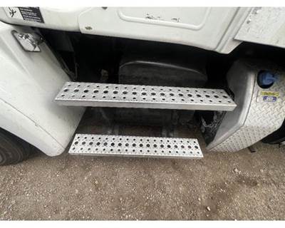 Freightliner M2 112 Battery Box