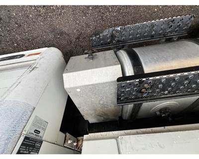 International 4300 Battery Box