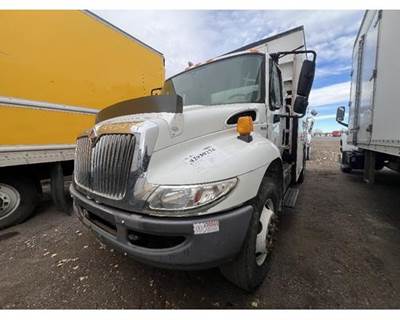 International 4300 Battery Box