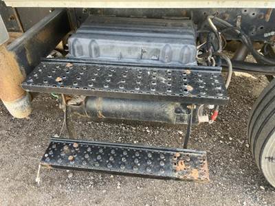 International 4400 Battery Box