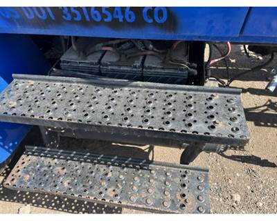 International 4400 Battery Box