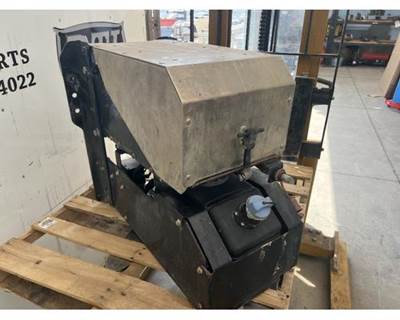 International 4400 Battery Box