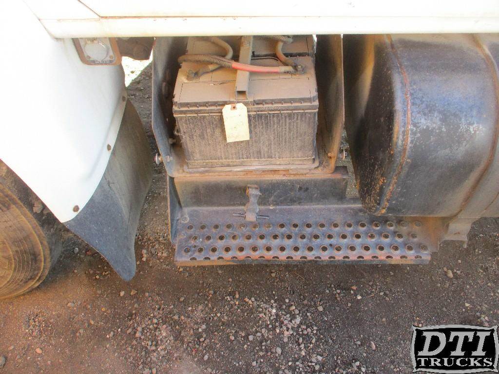 2001 International 4700 Battery Box For Sale Wheat Ridge, CO 49327