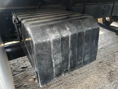 International 8100 Battery Box