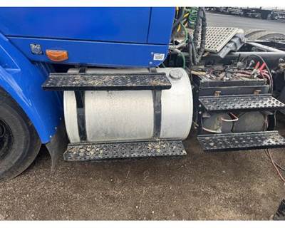 International 8600 Battery Box