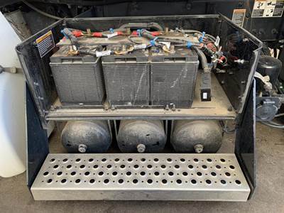 Kenworth T370 Battery Box
