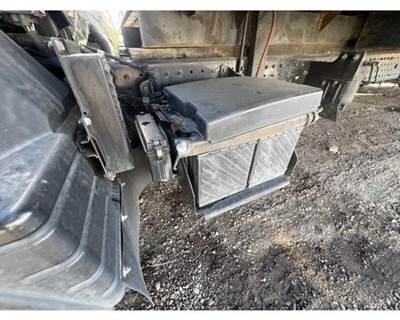 Mitsubishi Fuso FE180 Battery Box
