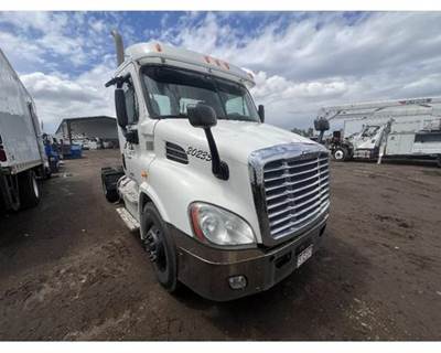 Freightliner Cascadia Front Bumper