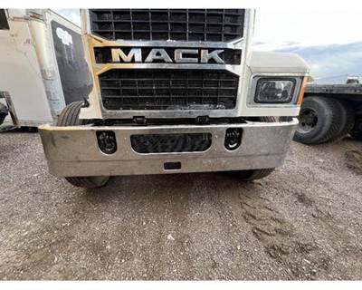 Mack Pinnacle CXU612 Front Bumper for a Mack CXU612