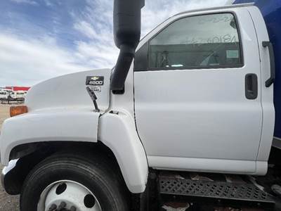 Chevrolet C6500 Cab Assembly