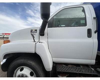 Chevrolet C6500 Cab Assembly