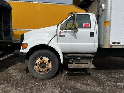 Ford F-750 Cab Assembly for a Ford F750