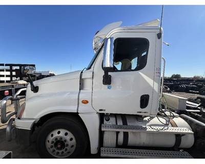 Freightliner Cascadia Cab Assembly