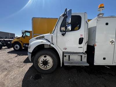 Freightliner M2 106 Cab Assembly