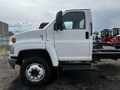 GMC C5500 Cab Assembly