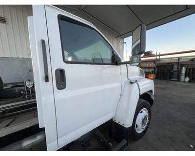 GMC C5500 Cab Assembly