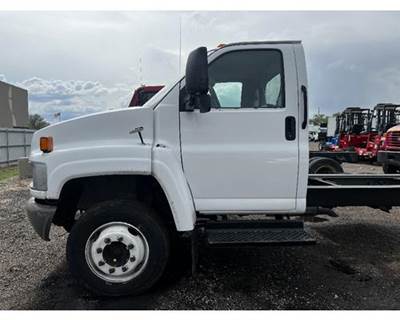 GMC C5500 Cab Assembly