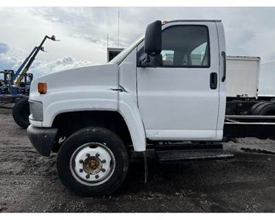 GMC C5500 Cab Assembly