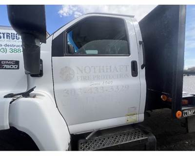 GMC C7500 Cab Assembly