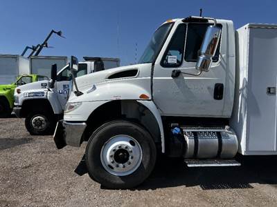 International 4400 Cab Assembly