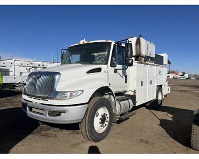 International 4400 Cab Assembly
