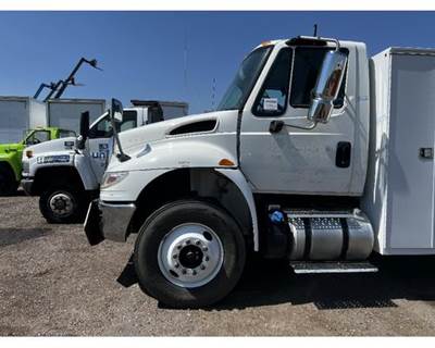 International 4400 Cab Assembly