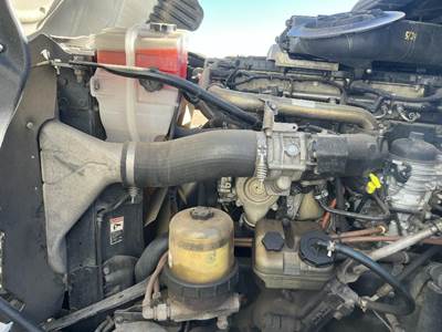 Freightliner Cascadia Charge Air Cooler (ATAAC)