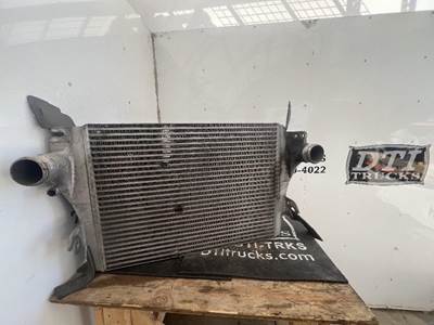 Freightliner M2 106 Charge Air Cooler (ATAAC)