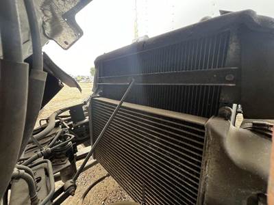 GMC W4500 Charge Air Cooler (ATAAC)