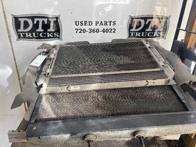 Freightliner Cascadia Cooling Assembly