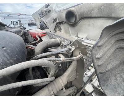 Freightliner Cascadia Cooling Assembly