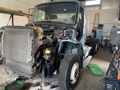 Freightliner M2 112 Cooling Assembly