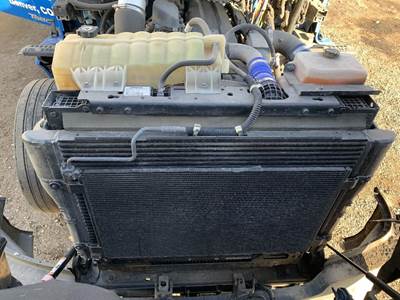 Kenworth T680 Cooling Assembly
