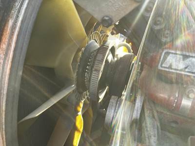 Mack Pinnacle CXU612 Cooling Assembly for a Mack CXU612