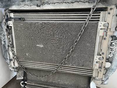 Mack Pinnacle CXU612 Cooling Assembly for a Mack CXU612