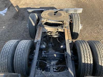 Kenworth T680 Cutoff