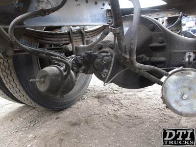 Peterbilt 330 Cutoff