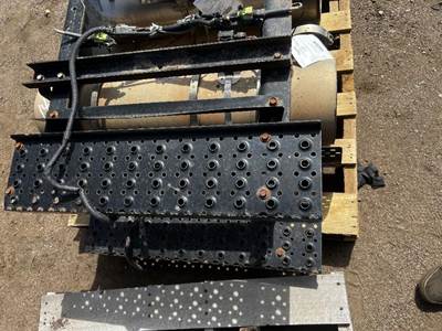 Ford F-750 DPF Assembly for a Ford F750