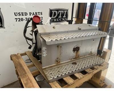 Freightliner M2 106 DPF Assembly