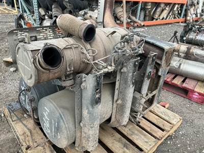 International 4400 DPF Assembly
