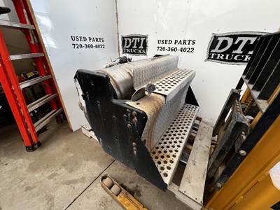 Kenworth T800 DPF Assembly