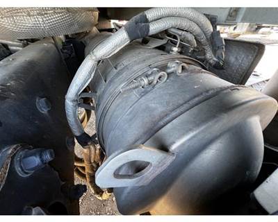 Kenworth T800 DPF Assembly