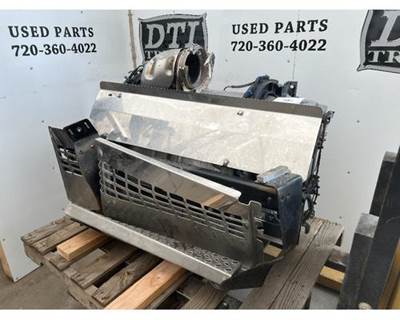 Mack Pinnacle CXU612 DPF Assembly for a Mack CXU612