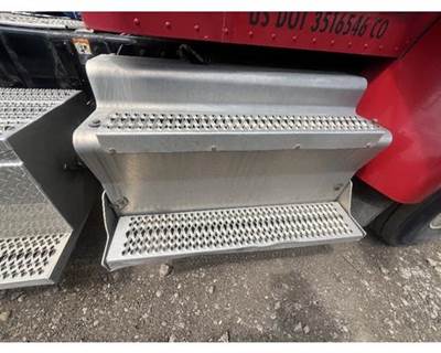 Peterbilt 337 DPF Assembly